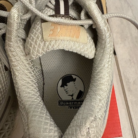 Nike Zoom Vomero 5
Light Bone Ironstone (Women's) - Picture 5 of 10